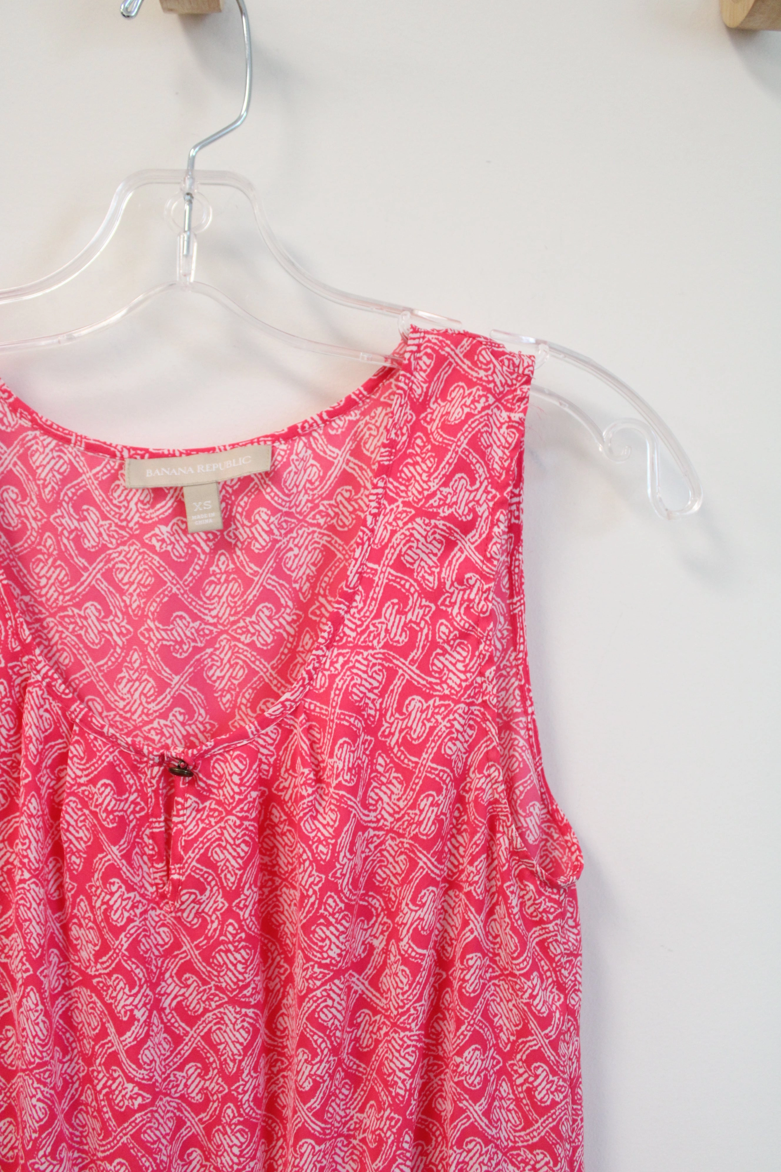 Banana Republic Hot Pink & White Patterned Tank | XS
