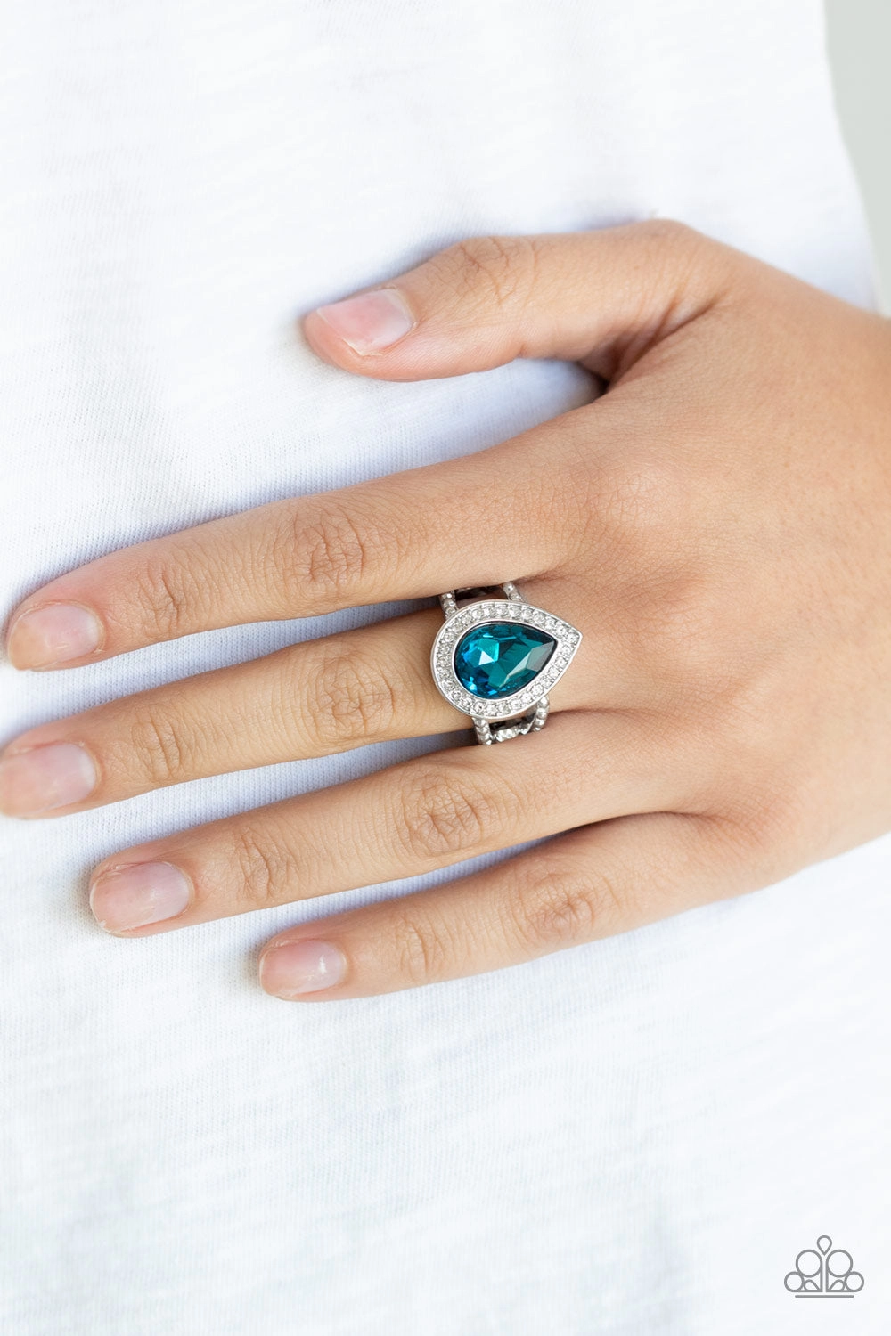 HOLLYWOOD HEIRLOOM - BLUE TOPAZ RHINESTONE TEARDROP RING