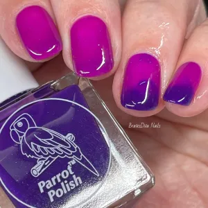 Iris Thermal Nail Polish, Color Changing Purple to Pink Lacquer