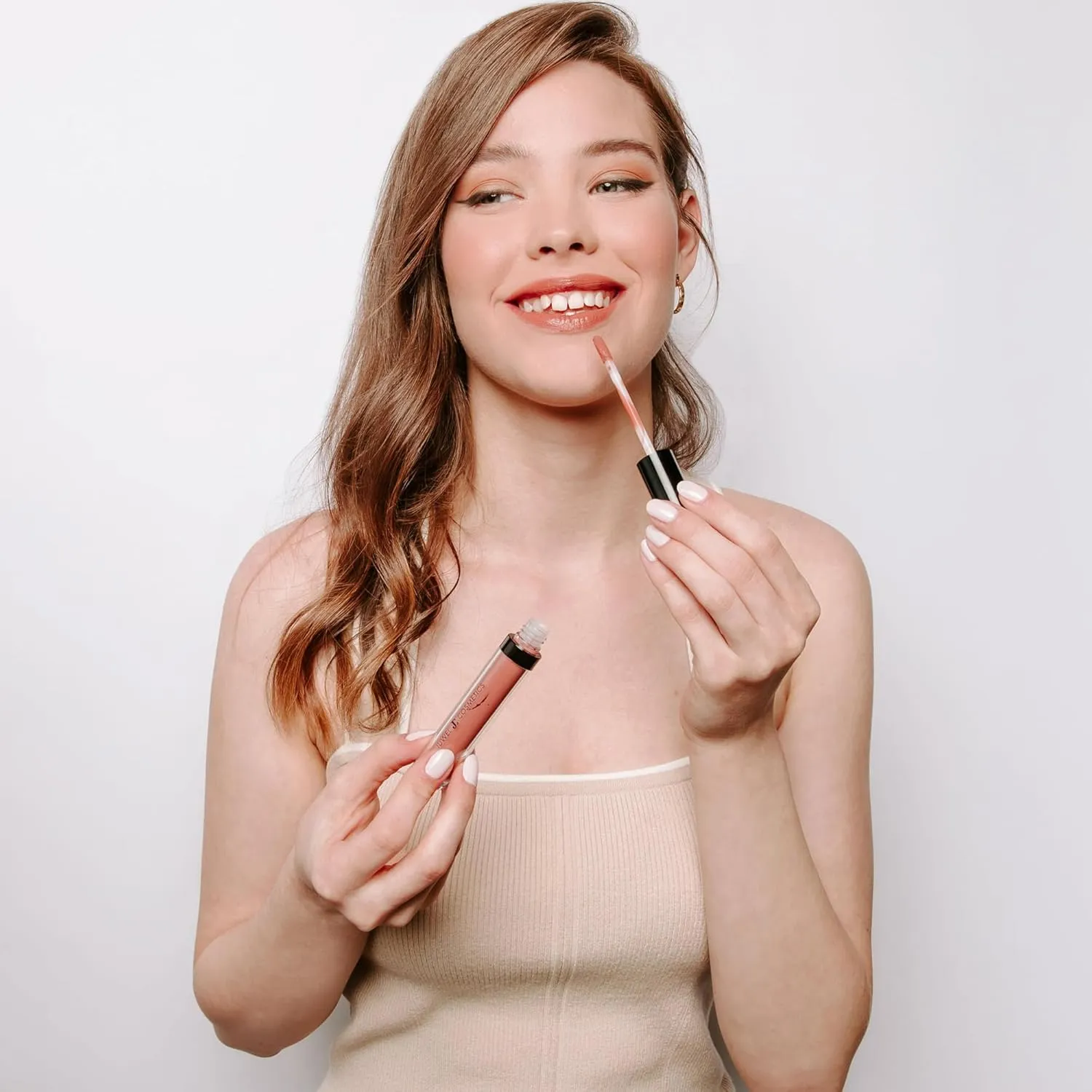 Juwel Cosmetics Liquid Lipstick, High Pigment Natural Lipstick, Long Lasting Creamy Finish, Mineral-Based Nourishing Formula, Cruelty-Free & Lead-Free Lip Color, Roma Red