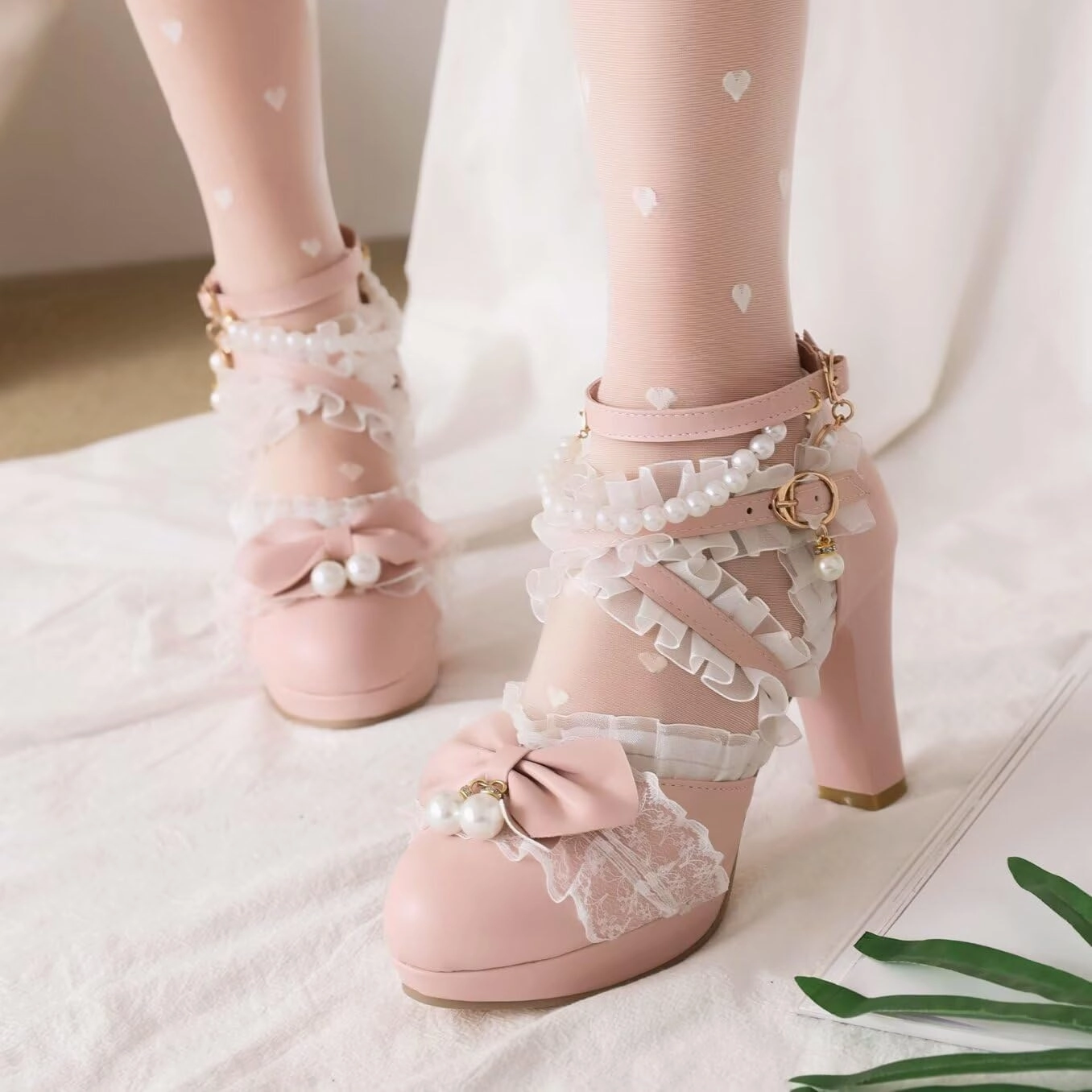 Kawii Shoes Bow Pearl Heels Lolita Platform Heels for Women Lace Cute Mary Janes Pumps