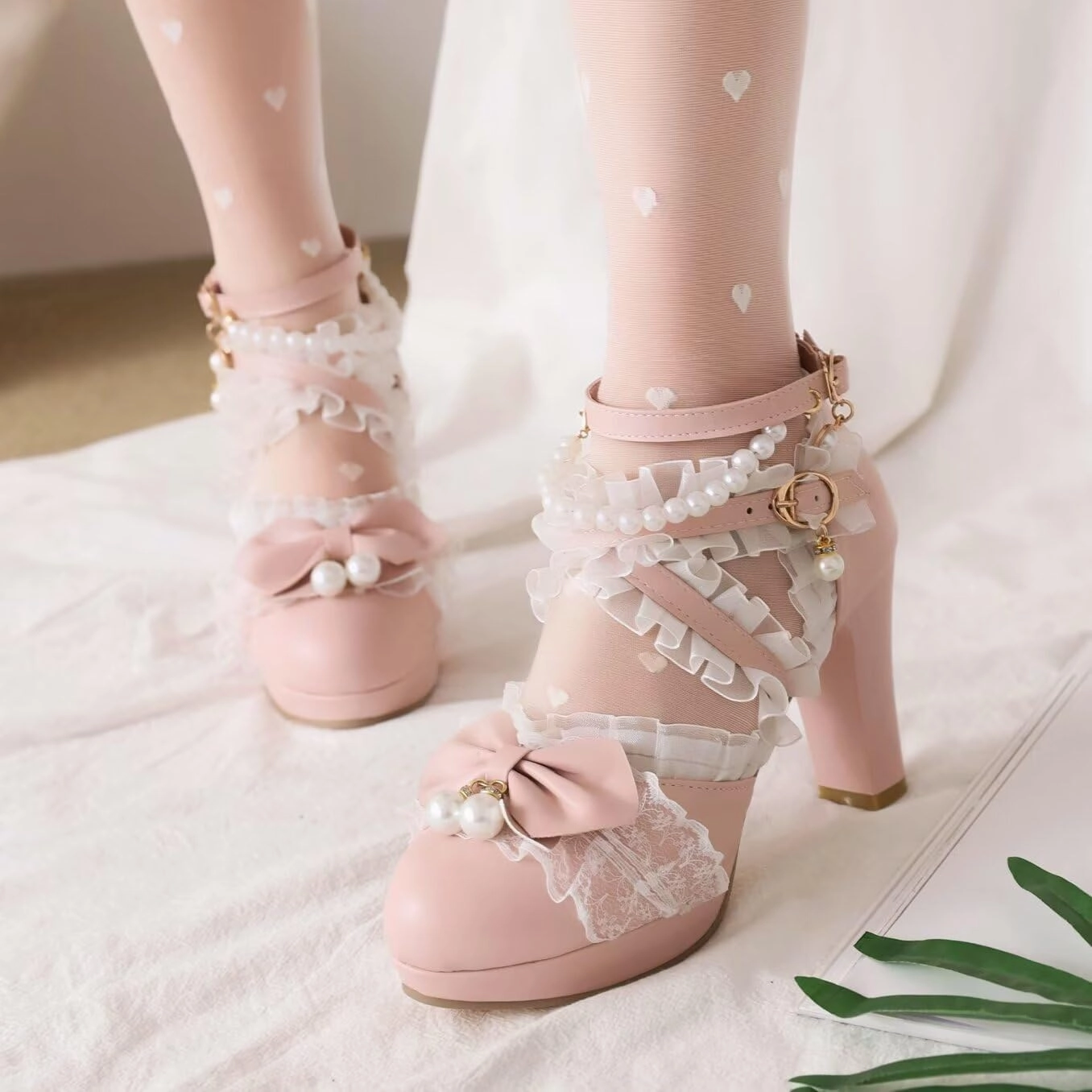 Kawii Shoes Bow Pearl Heels Lolita Platform Heels for Women Lace Cute Mary Janes Pumps