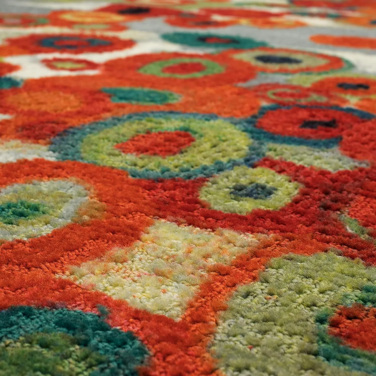 Mohawk Home Tossed Floral Area Rug, 7' 6" X 10', Multicolor