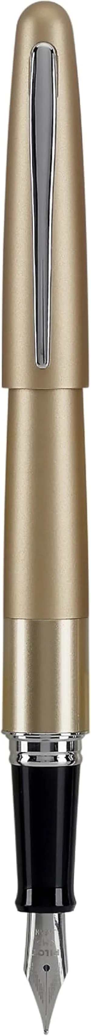 PILOT Metropolitan Collection Fountain Pen, Gold Barrel, Classic Design, Fine Nib, Black Ink (91112)
