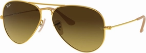 Ray-Ban RB3025 Aviator Metal Sunglasses.