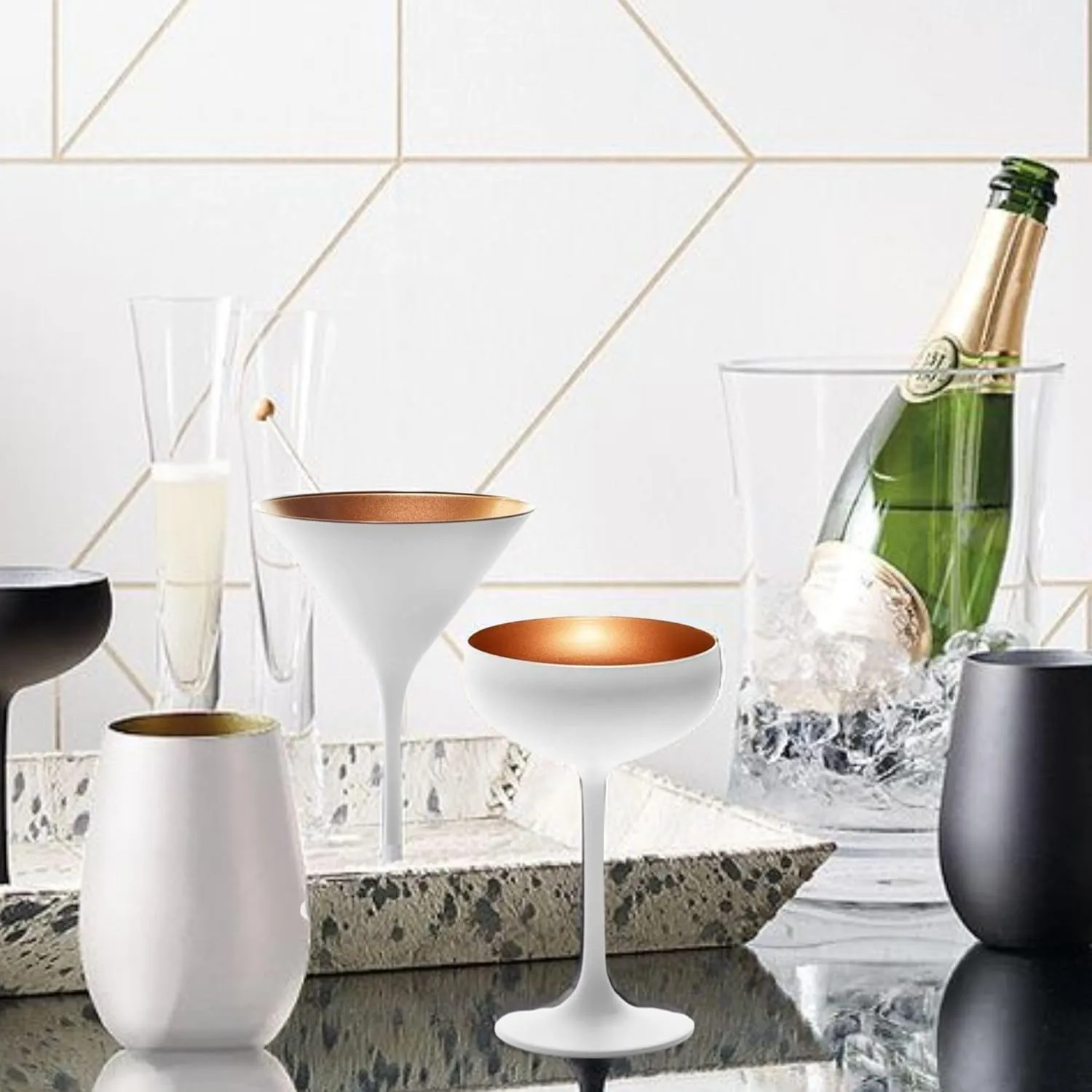 Stölzle Lausitz Olympia Champagne Coupe Glasses, 7.75 Oz (Set of 2) - Elegant Drinkware Set - Lead-Free Crystal Glasses - Ideal for Celebrating Special Moments, Dishwasher Safe (White/Bronze)