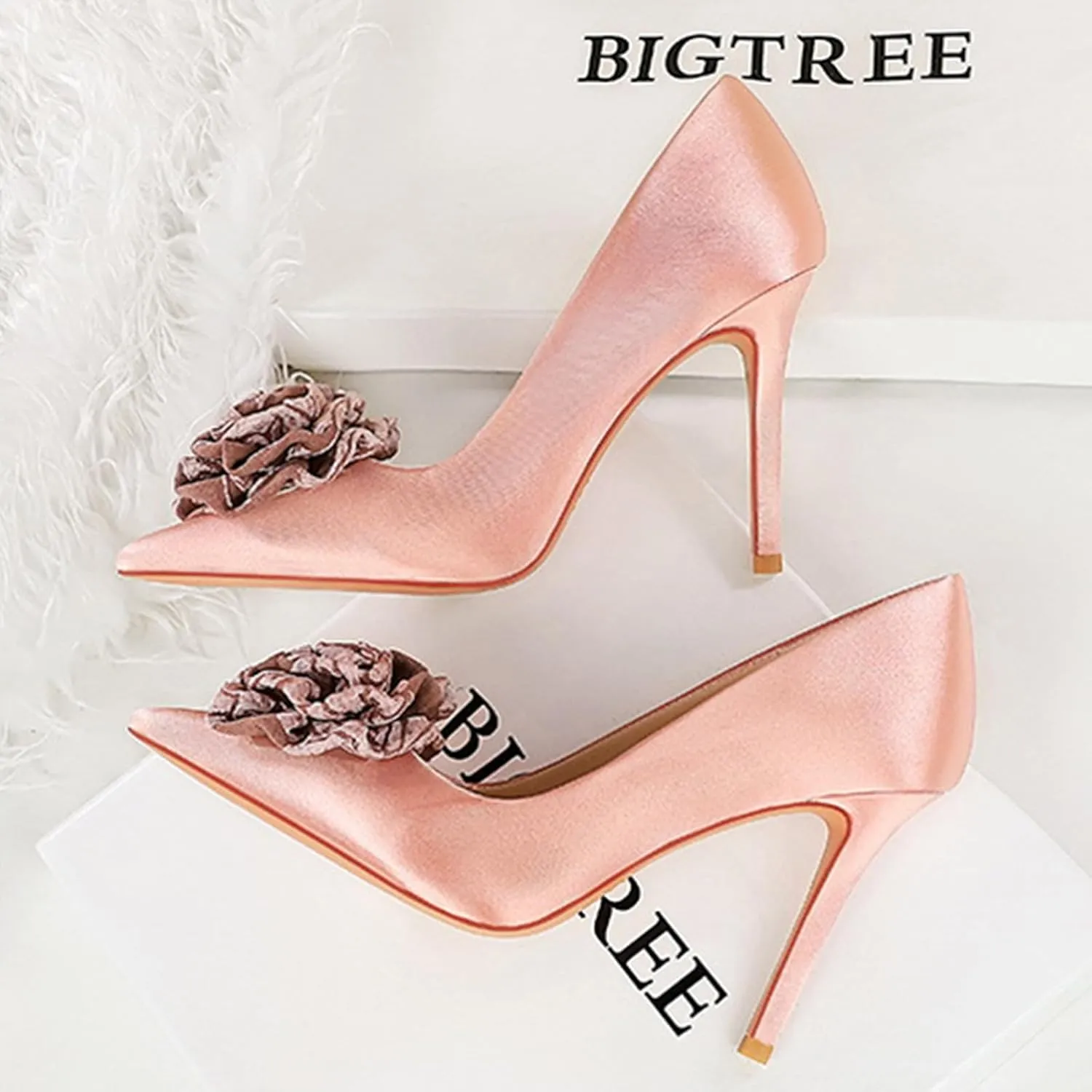 Women's Satin Flower Stiletto Heel Pumps Closed Pointed Toe Slip-on Stiletto High Heel Business Office Dress Shoes Elegant Bridal Party Wedding Shoes