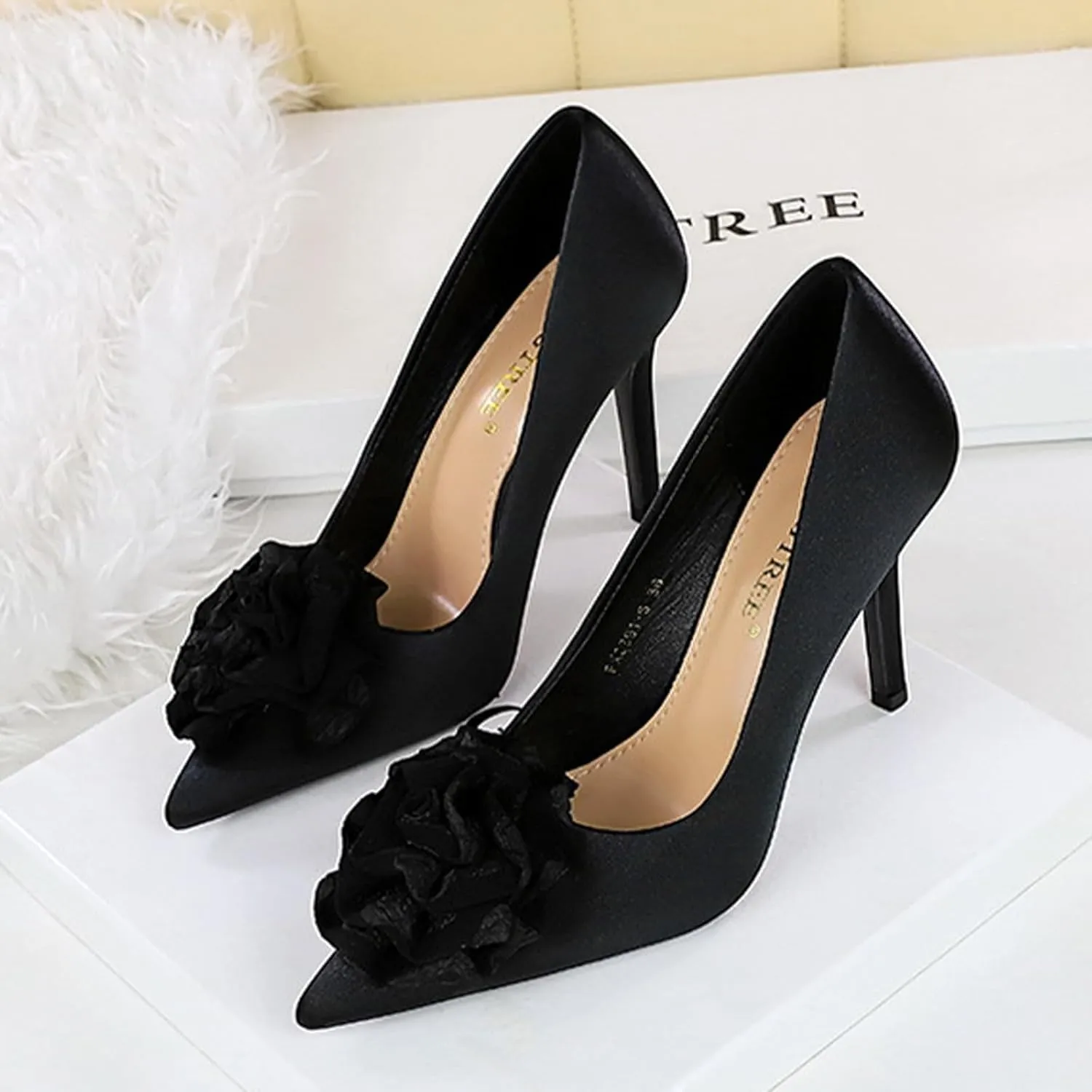 Women's Satin Flower Stiletto Heel Pumps Closed Pointed Toe Slip-on Stiletto High Heel Business Office Dress Shoes Elegant Bridal Party Wedding Shoes